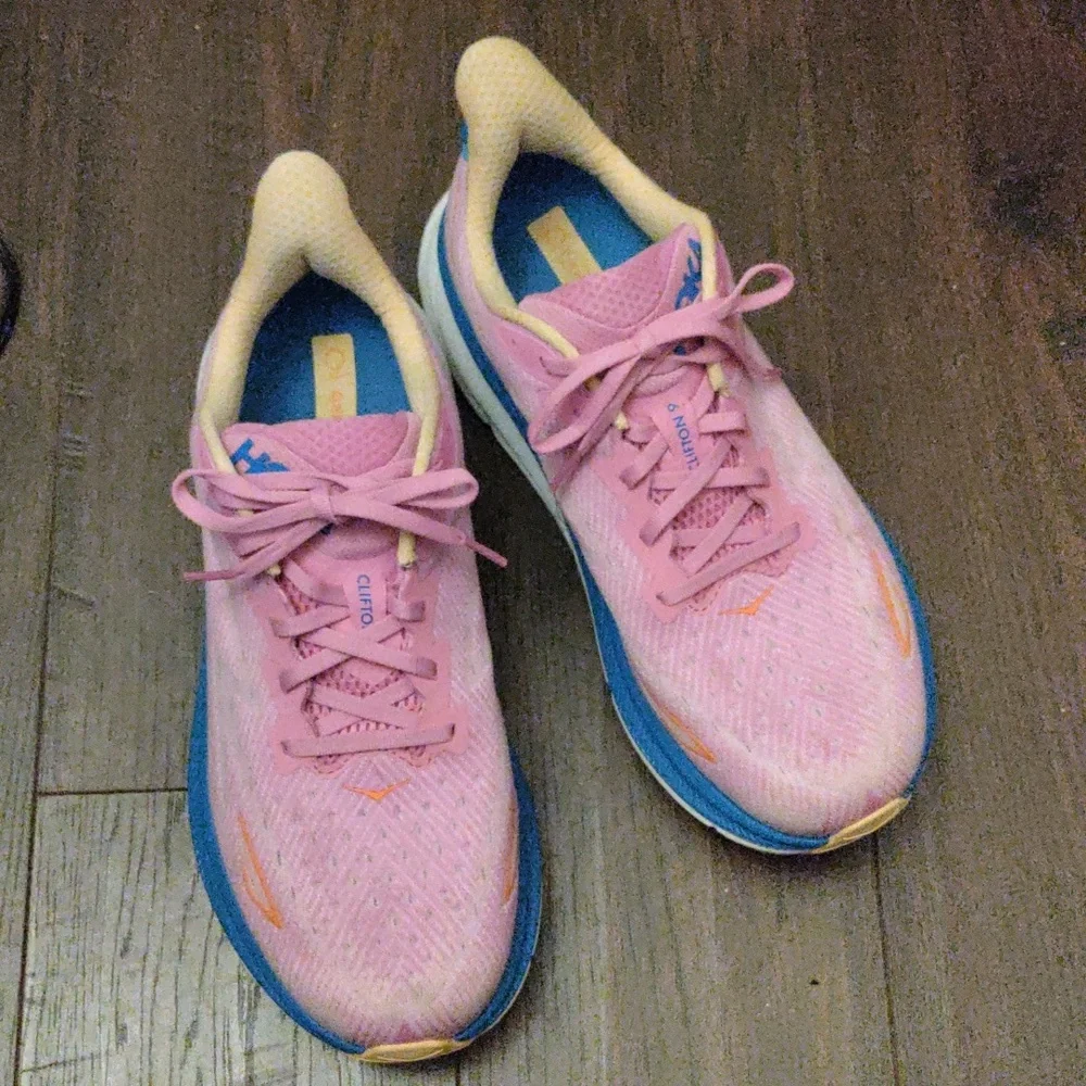 Hoka "Clifton 9" Women’s Running Sneakers